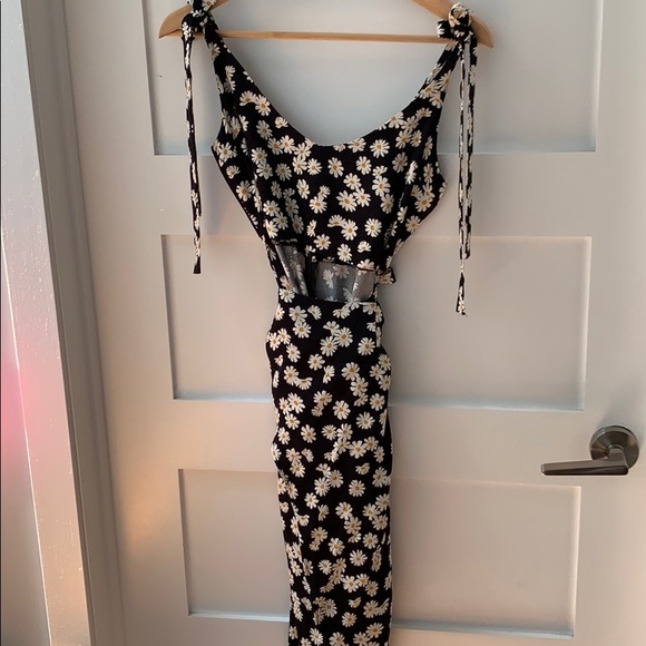 Reformation Belinda Dress - Picture 2 of 5